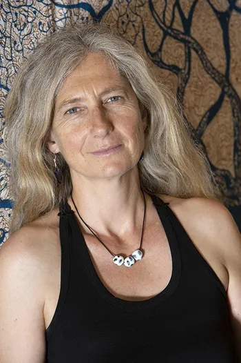 Carine: Céramiste et tourneuse in Santa-Reparata-Di-Balagna