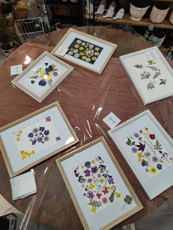 Réalisez votre herbier en fleurs séchées - Image n°2 - Wecandoo