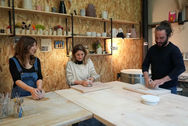 Modelez votre trio de tasses - Afbeelding nr. 3 - Wecandoo