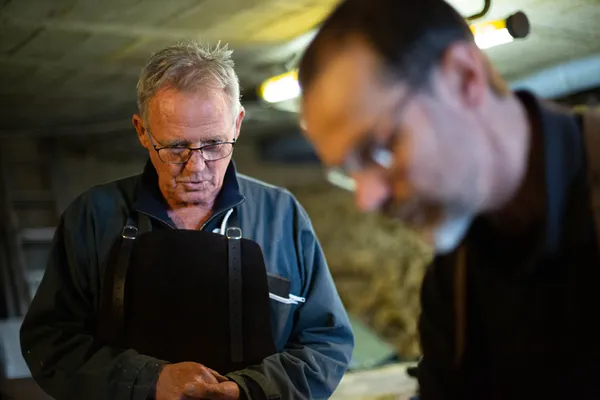 Réalisez votre couteau droit avec son manche en bois - Image n°2 - Wecandoo