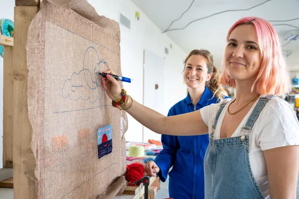 Tuftez votre décoration murale sculptée - Image n°3 - Wecandoo