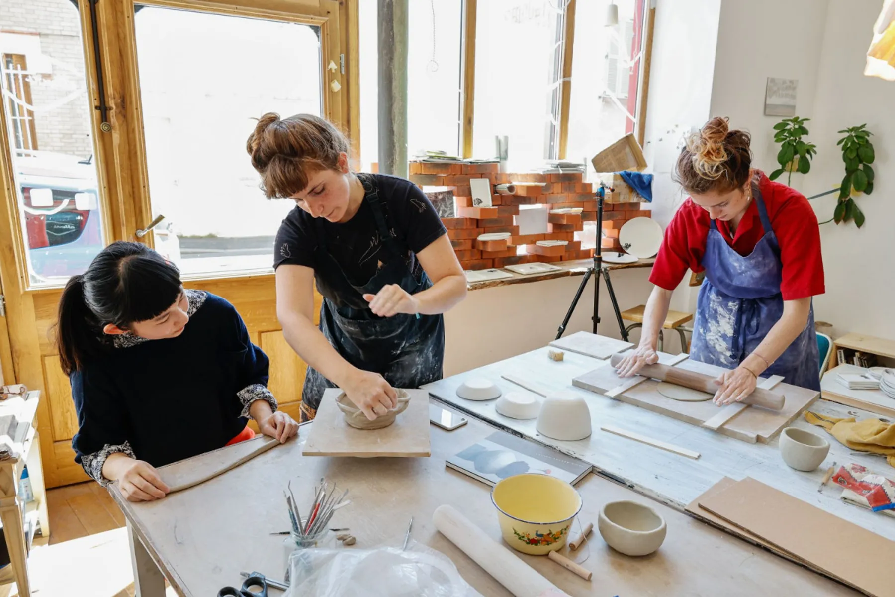 Modelez votre set à café en grès - Image n°2 - Wecandoo