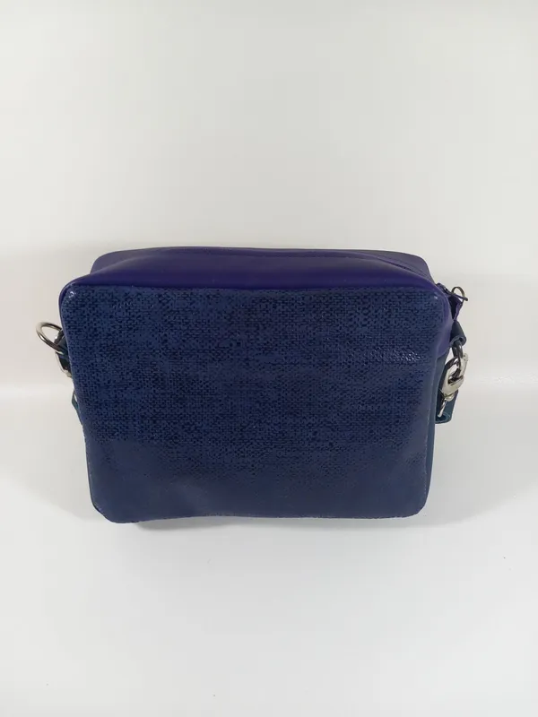 Créez votre sac à bandoulière en cuir - Image n°2 - Wecandoo