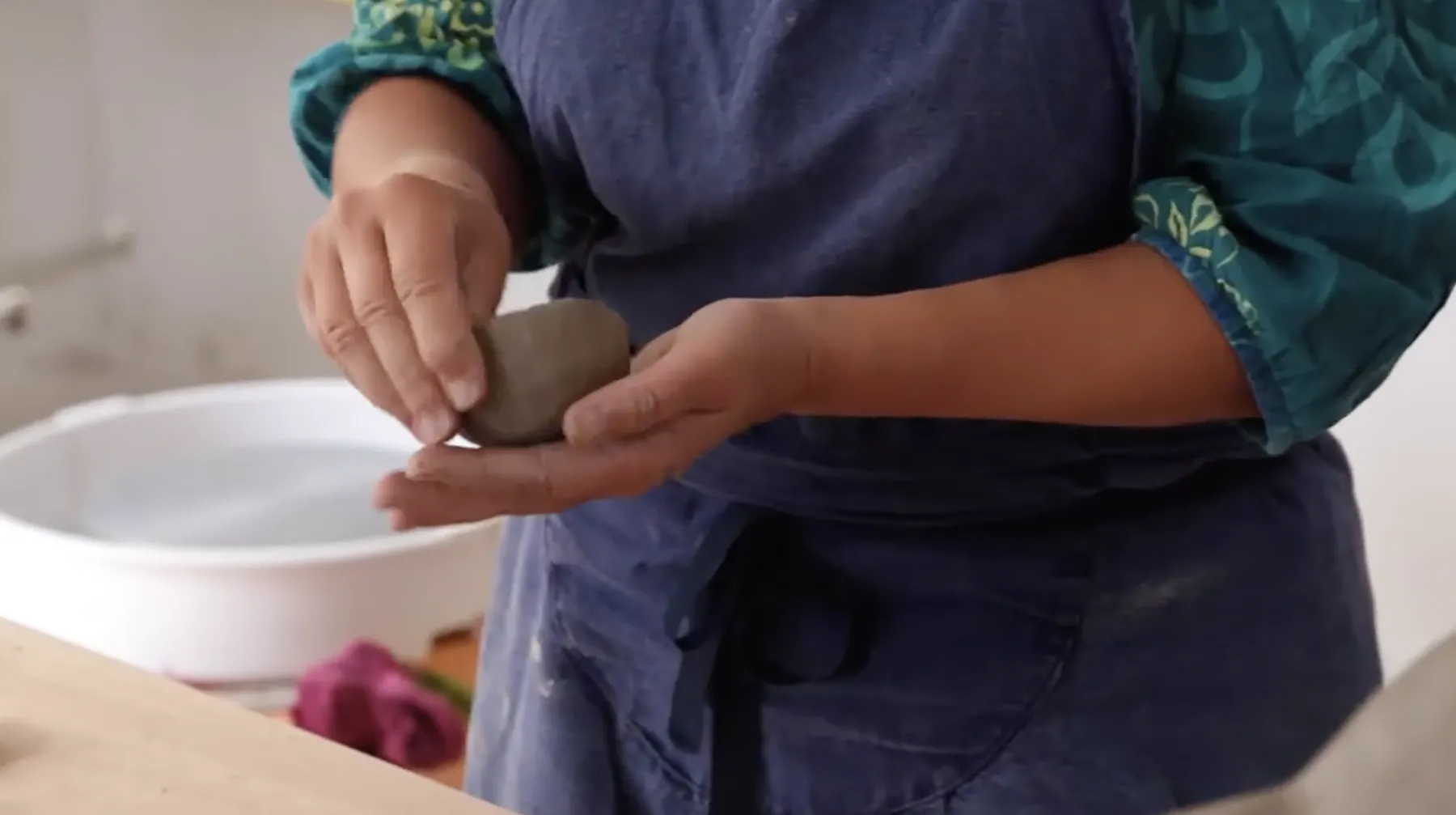 Initiez-vous au tour et au modelage sur une journée - Image n°3 - Wecandoo