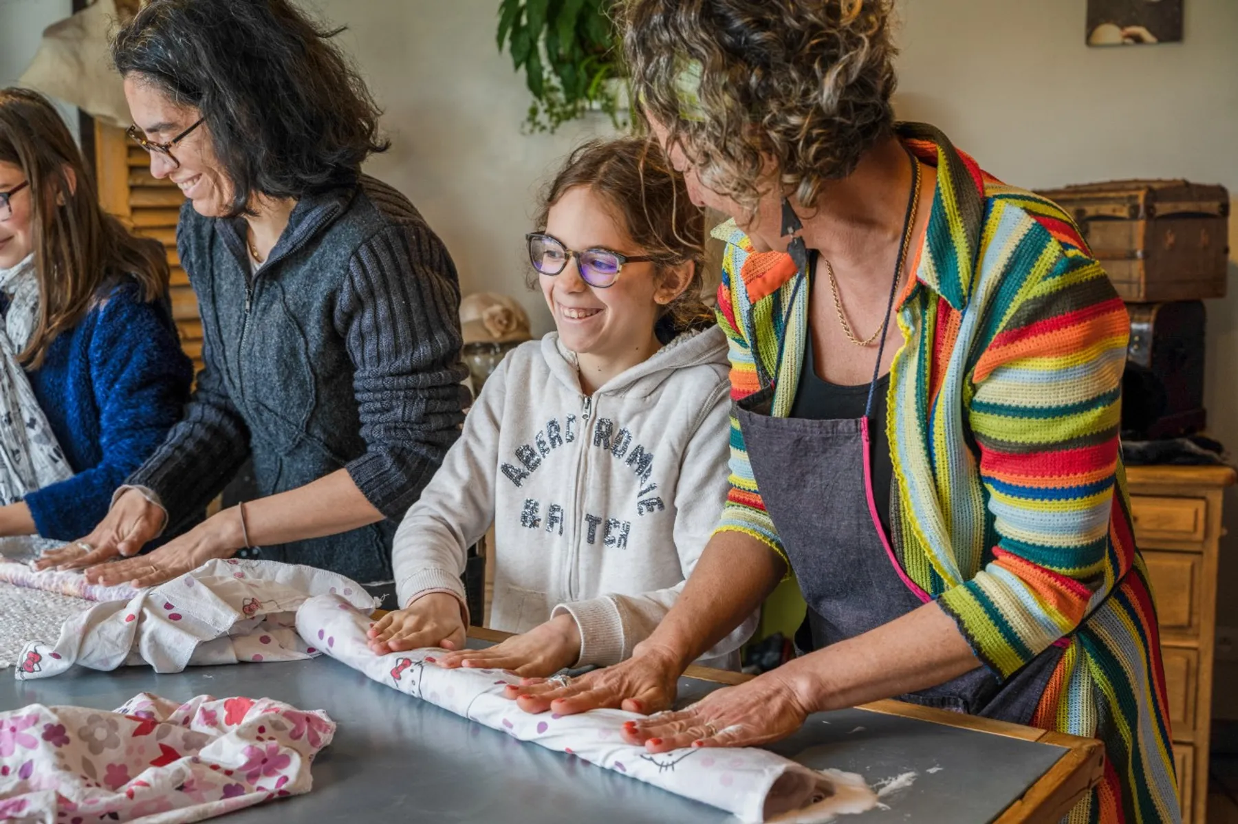Réalisez votre écharpe en laine feutrée sur mousseline de soie - Image n°3 - Wecandoo