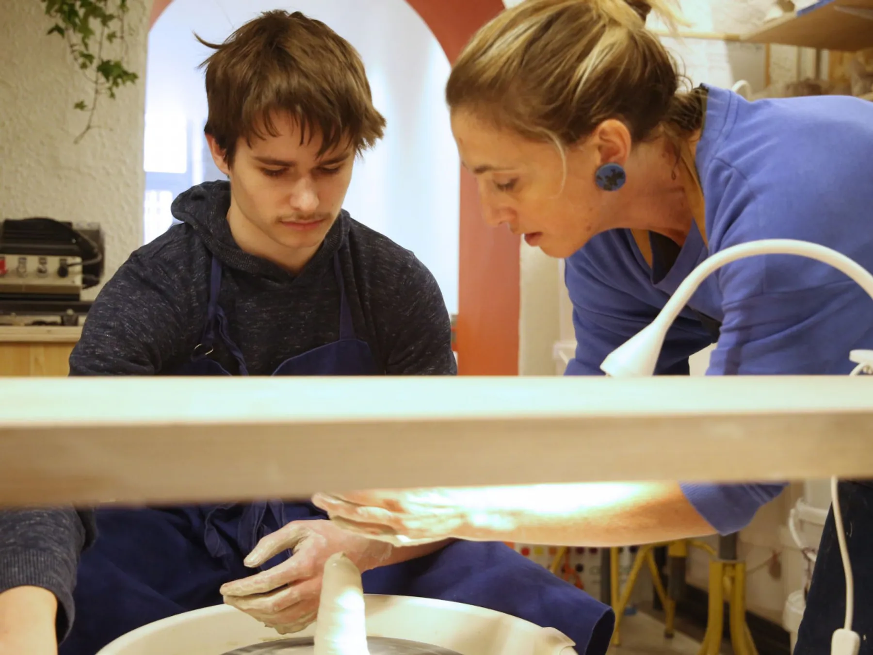 Découvrez les secrets du tour de céramiste en 2 sessions - Image n°4 - Wecandoo