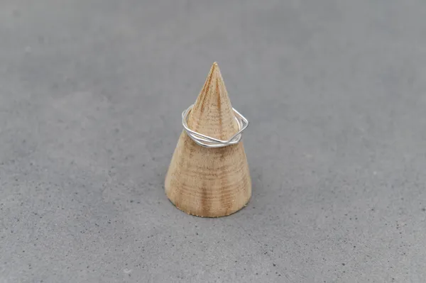 Wecandoo - Fabriquez votre bague carrée en argent