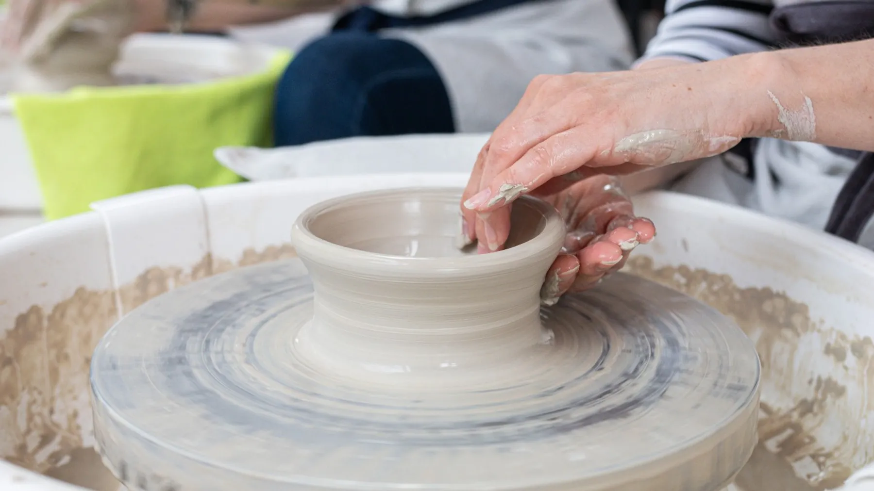 Initiez-vous au tour de potier - Image n°2 - Wecandoo