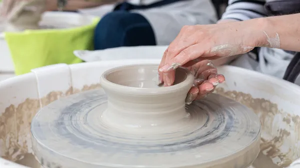 Initiez-vous au tour de potier - Afbeelding nr. 2 - Wecandoo