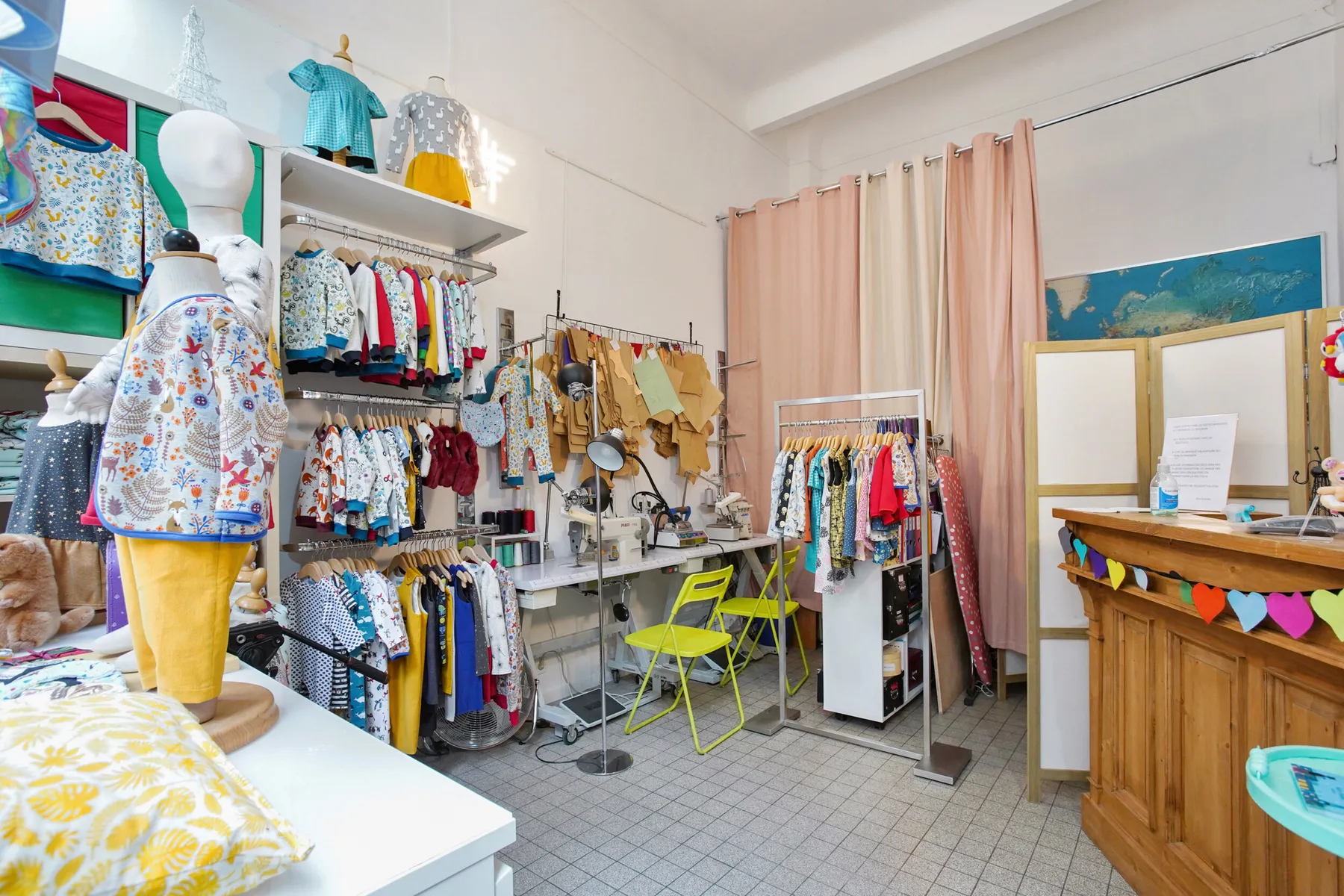 Perfectionnez-vous en couture et réalisez votre sac banane upcyclé avec Elsa - Image n°1 - Wecandoo