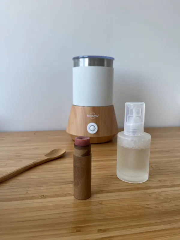 Wecandoo - Make your own cleansing gel and lip balm