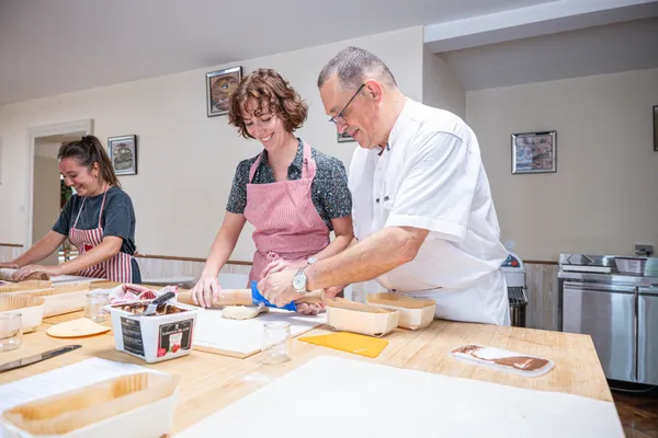 Réalisez vos petits pains traditionnels alsaciens - Image n°2 - Wecandoo