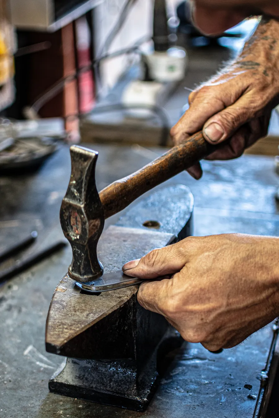 Assemblez votre couteau pliant sur une journée - Image n°1 - Wecandoo
