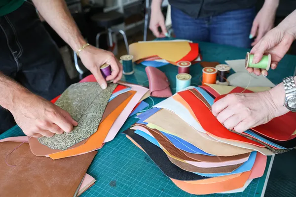 Fabriquez votre sac pochette au point sellier - Image n°3 - Wecandoo