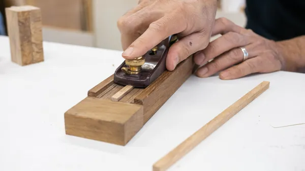 Sculptez vos baguettes et tournez leur support - Image n°3 - Wecandoo