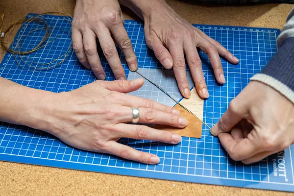 Initiez-vous à la marqueterie de bois - Image n°4 - Wecandoo