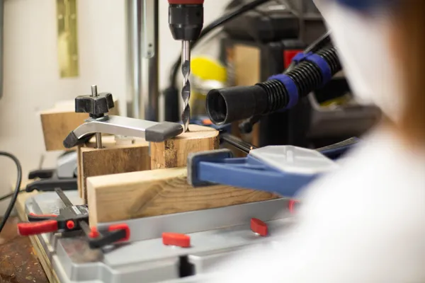 Réalisez votre lampe en bois upcyclé - Image n°4 - Wecandoo