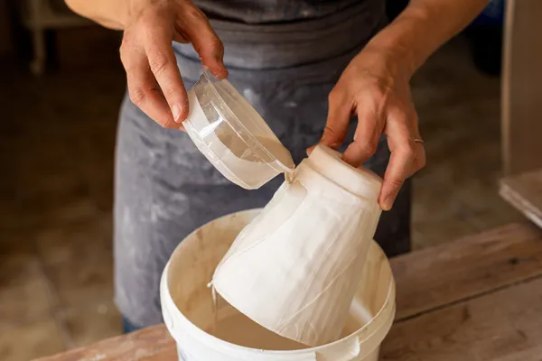 Modelez votre abat-jour en porcelaine - Afbeelding nr. 2 - Wecandoo