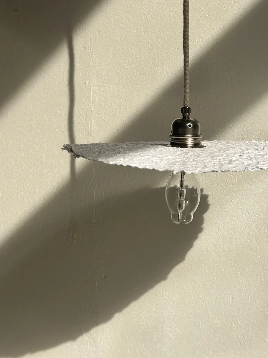 Fabriquez votre luminaire en papier recyclé - Image n°1 - Wecandoo