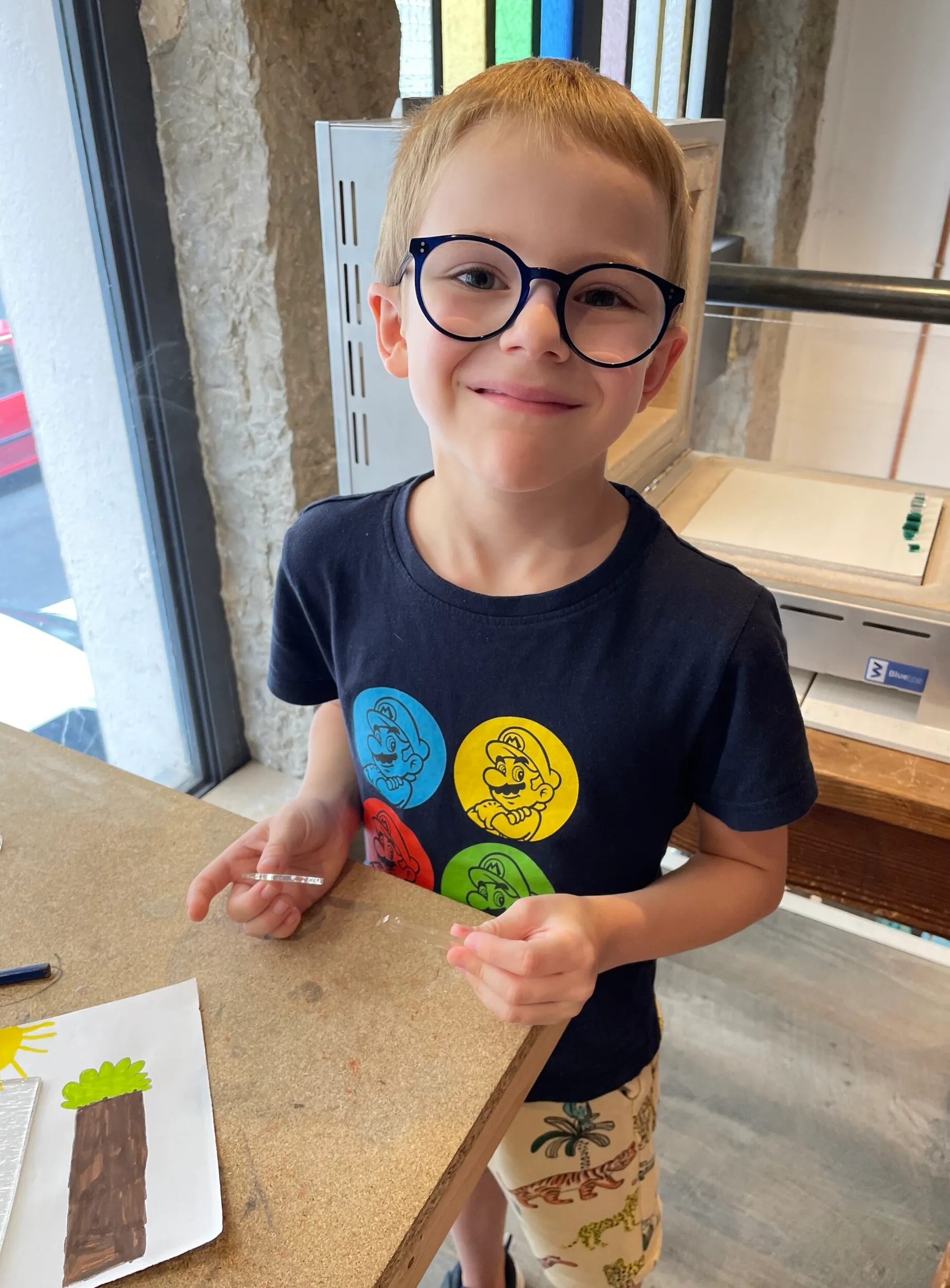 Découvre la magie du fusing et réalise ton petit tableau en verre - Image n°3 - Wecandoo