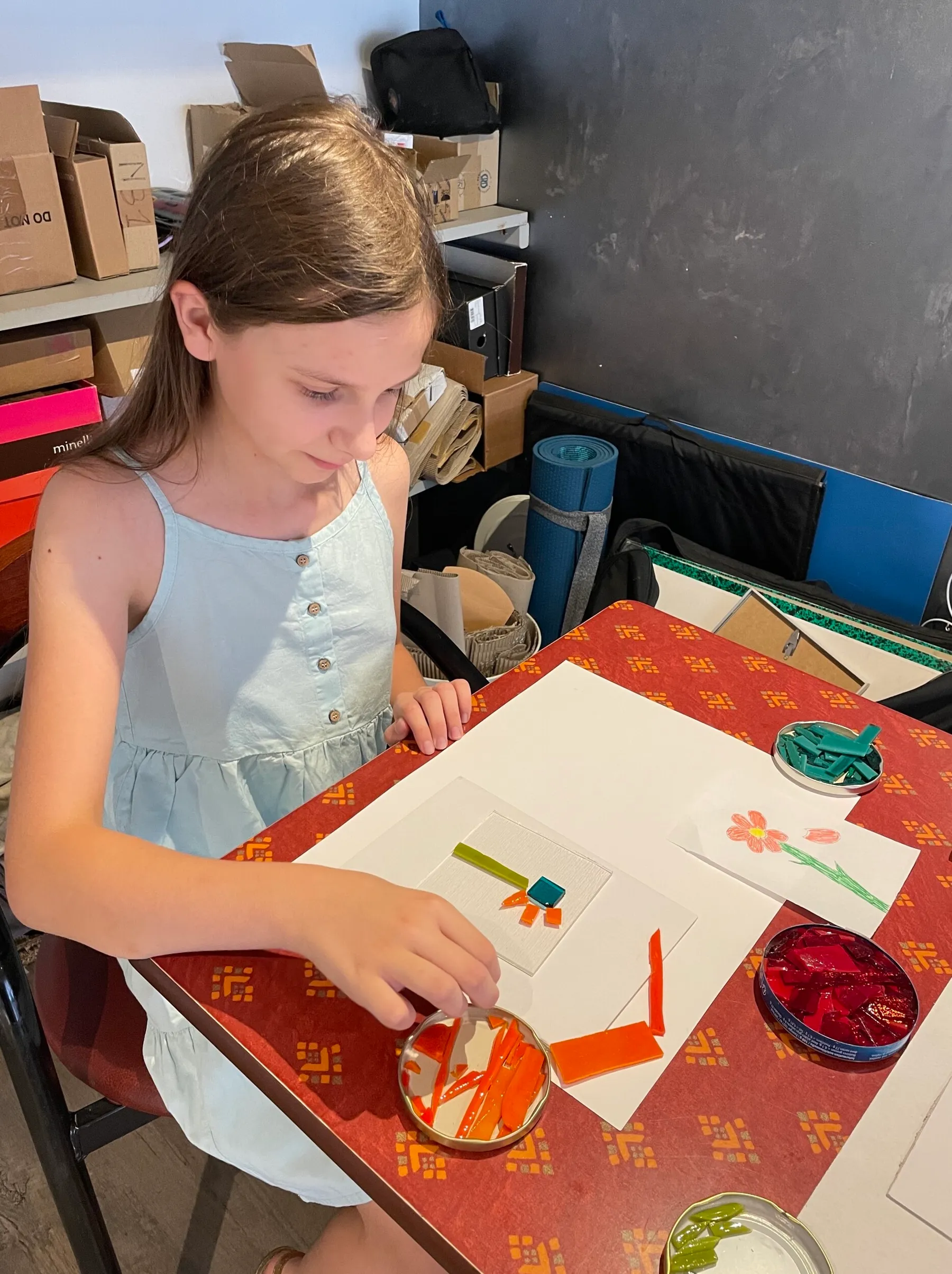 Découvre la magie du fusing et réalise ton petit tableau en verre - Image n°5 - Wecandoo