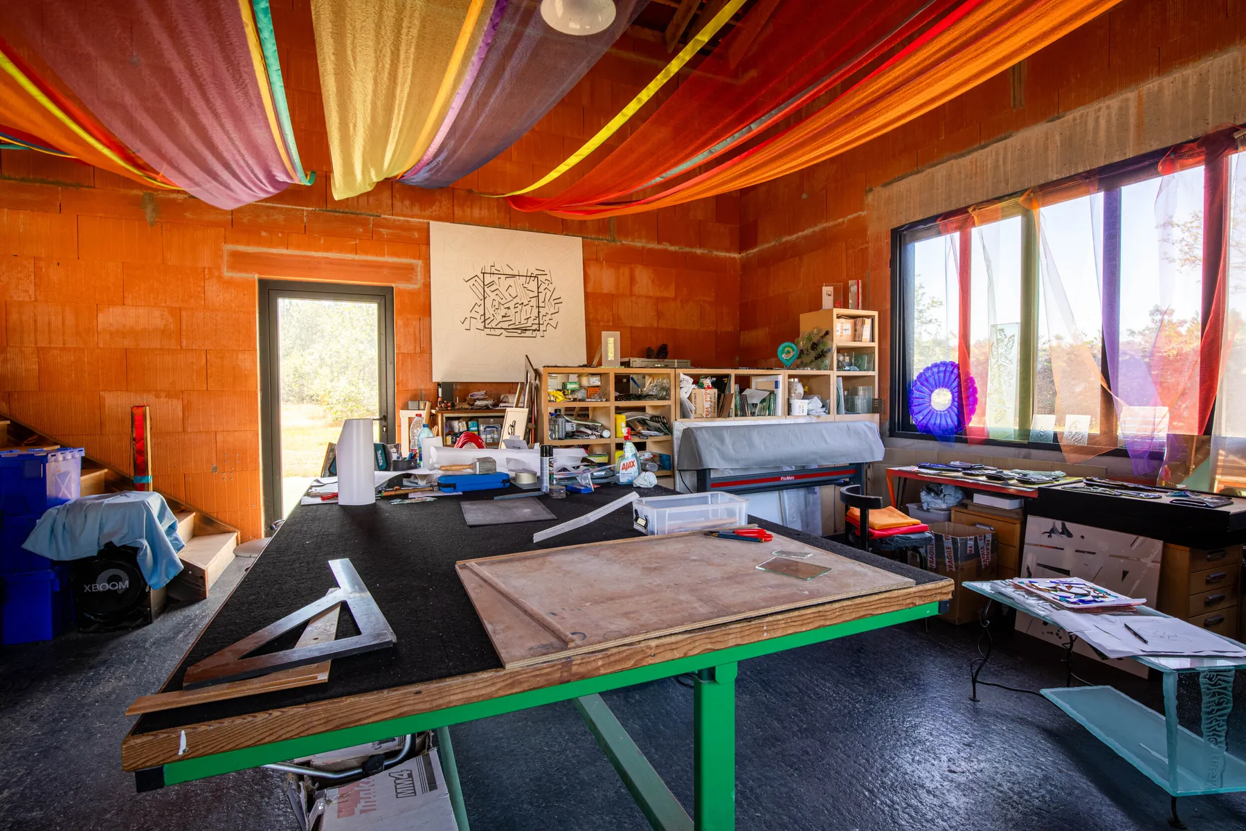 Réalisez votre luminaire en verre gravé avec la technique du sablage - Image n°1 - Wecandoo