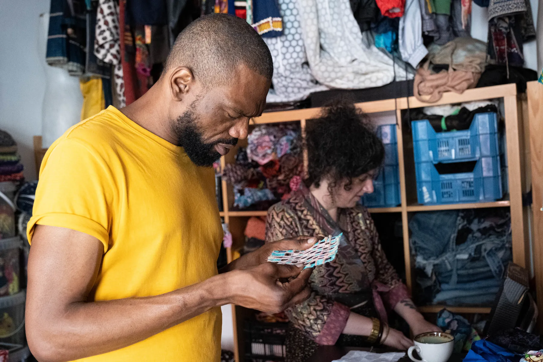 Découvrez la broderie expérimentale à la machine à coudre avec Julie - Image n°4 - Wecandoo