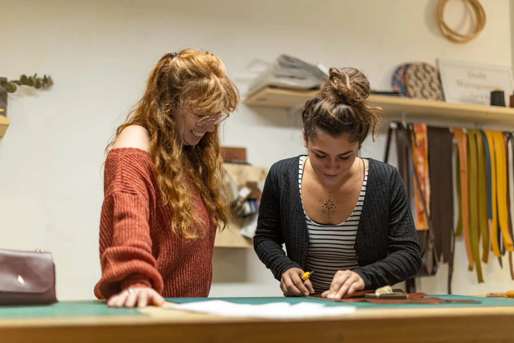 Créez votre sac à main "origami" en cuir - Image n°4 - Wecandoo