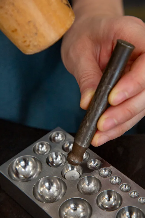 Créez votre bague en argent et ivoire végétal - Afbeelding nr. 3 - Wecandoo