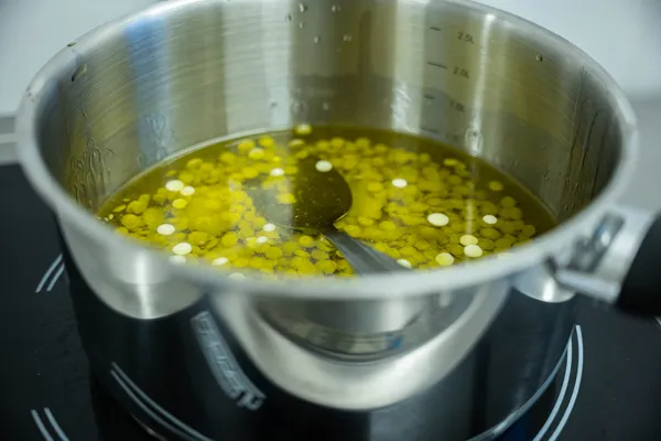 Fabriquez vos savons saponifiés à froid au lait de vache bio - Image n°4 - Wecandoo