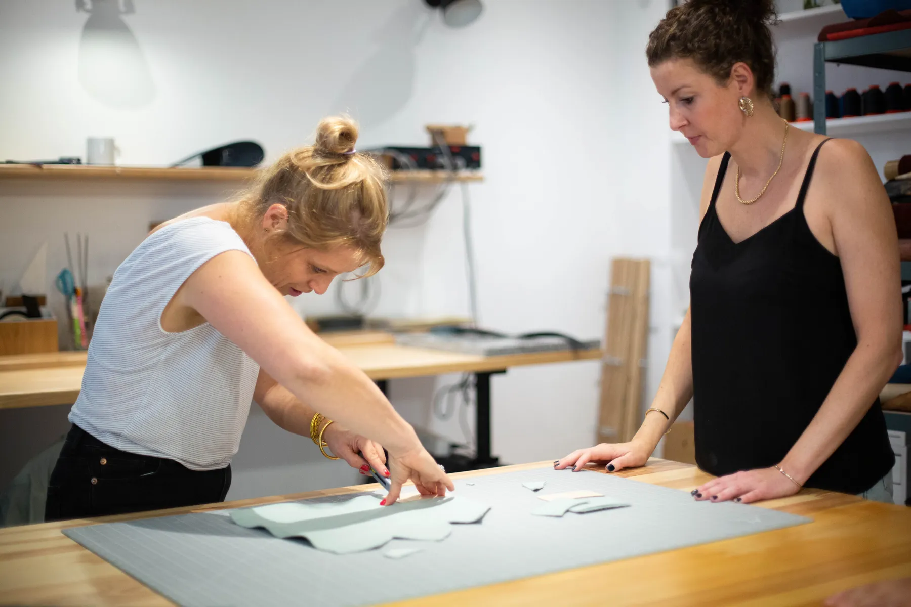 Réalisez votre sac cabas en cuir doublé en coton - Image n°2 - Wecandoo