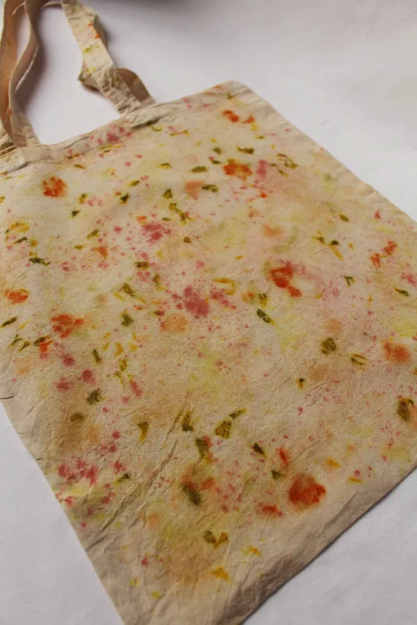 Initiez-vous à la teinture végétale en duo avec votre enfant - Image n°3 - Wecandoo