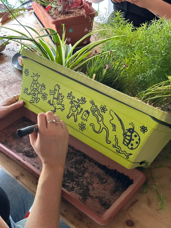 Personnalisez votre jardinière de 3 plantes en 100% recup - Image n°3 - Wecandoo