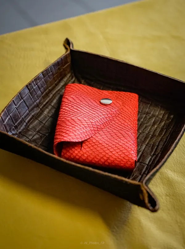 Fabriquez votre porte-monnaie en cuir avec Géraldine - Image n°2 - Wecandoo