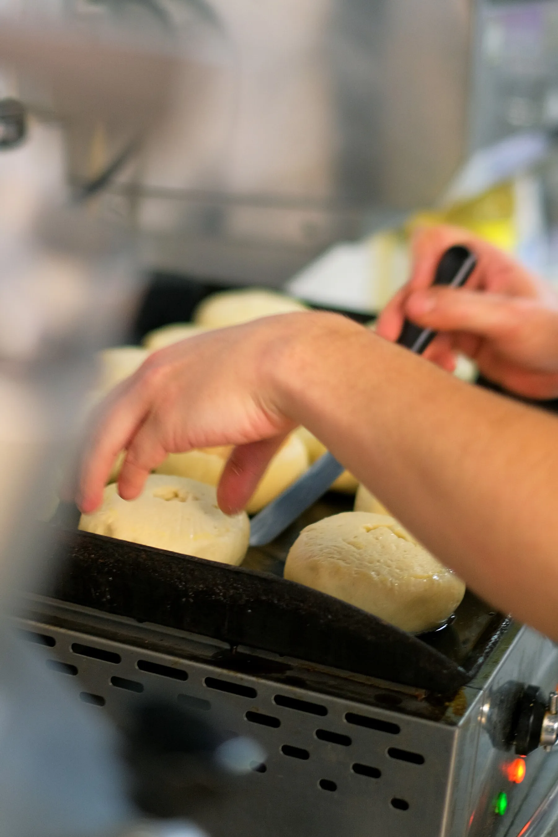 Initiez-vous au travail du pain et réalisez vos English muffins - Afbeelding nr. 2 - Wecandoo