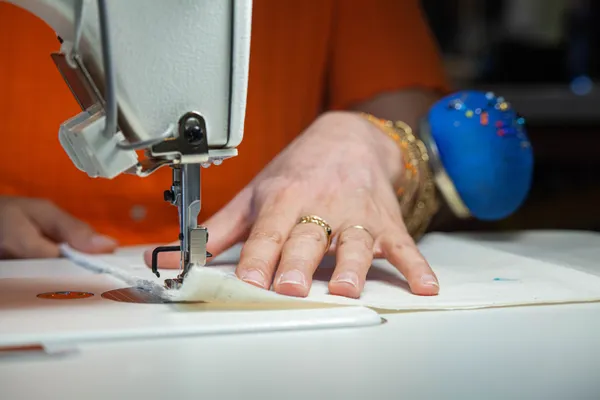 Cousez et brodez votre tote bag - Image n°3 - Wecandoo