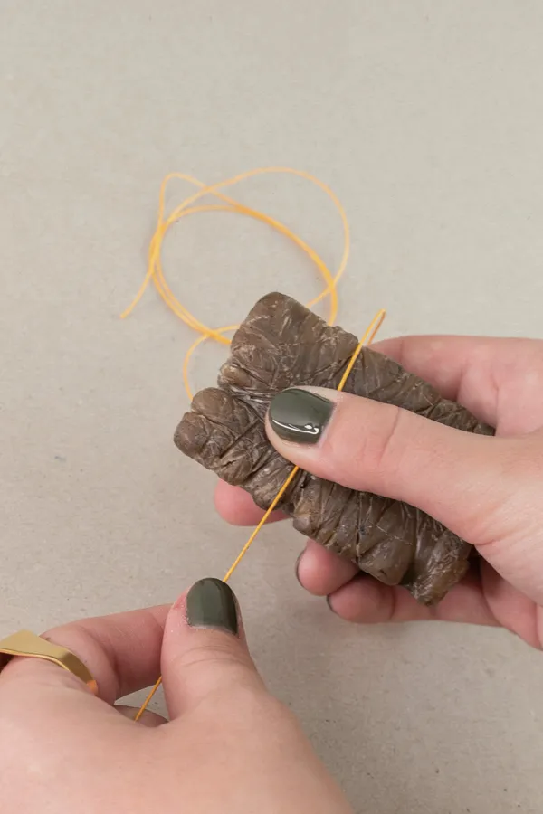 Créez votre banane en cuir - Image n°3 - Wecandoo