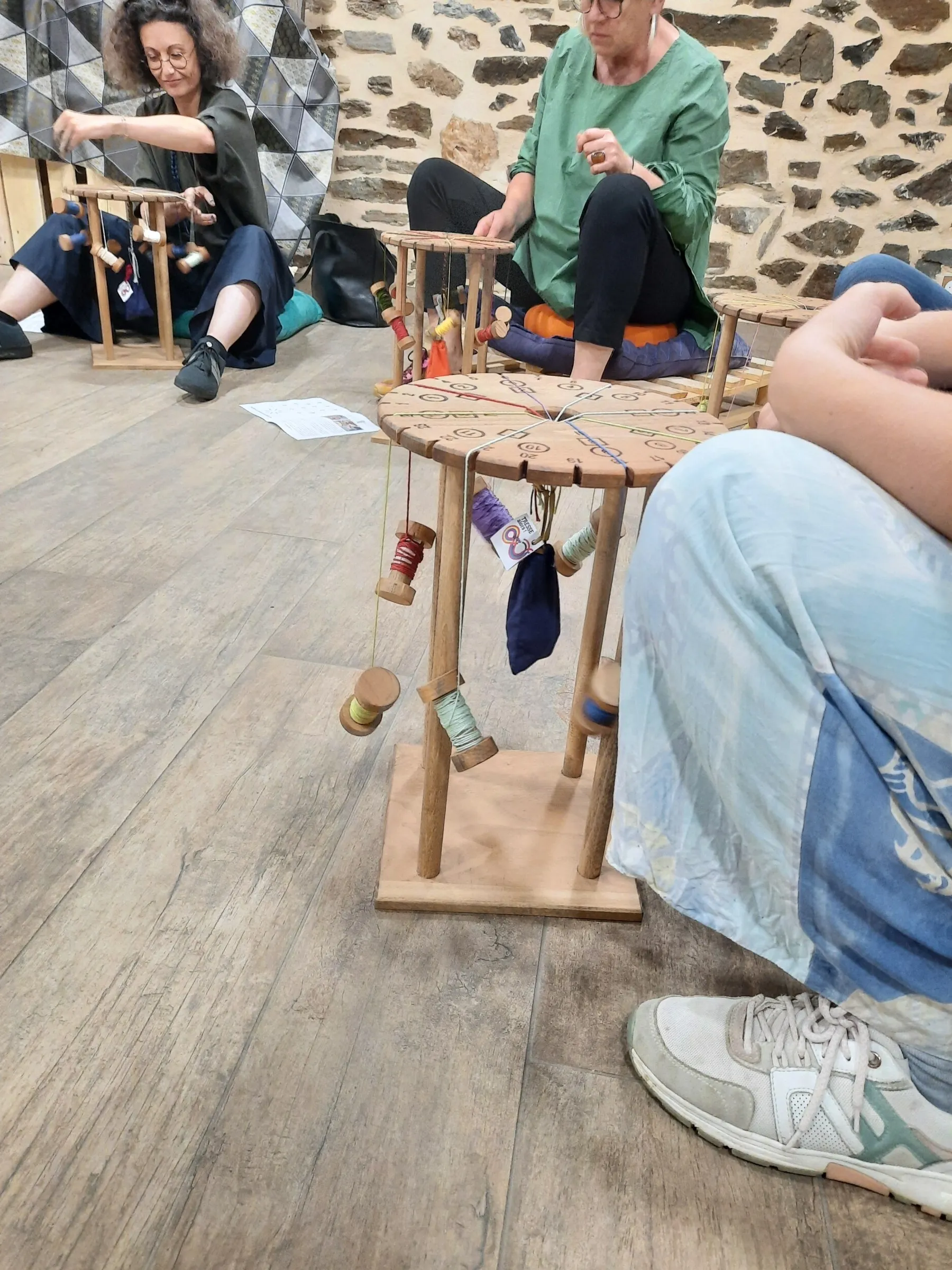 Initiez-vous au kumihimo, le tressage japonais - Image n°1 - Wecandoo