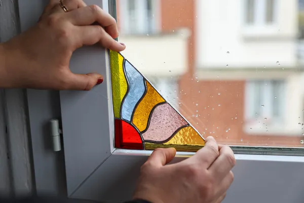Réalisez votre vitrail Tiffany sur une journée - Image n°4 - Wecandoo
