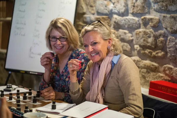 Réunissez votre équipe autour d'un atelier de modelage et dégustez du vin vieilli en jarre - Image n°5 - Wecandoo