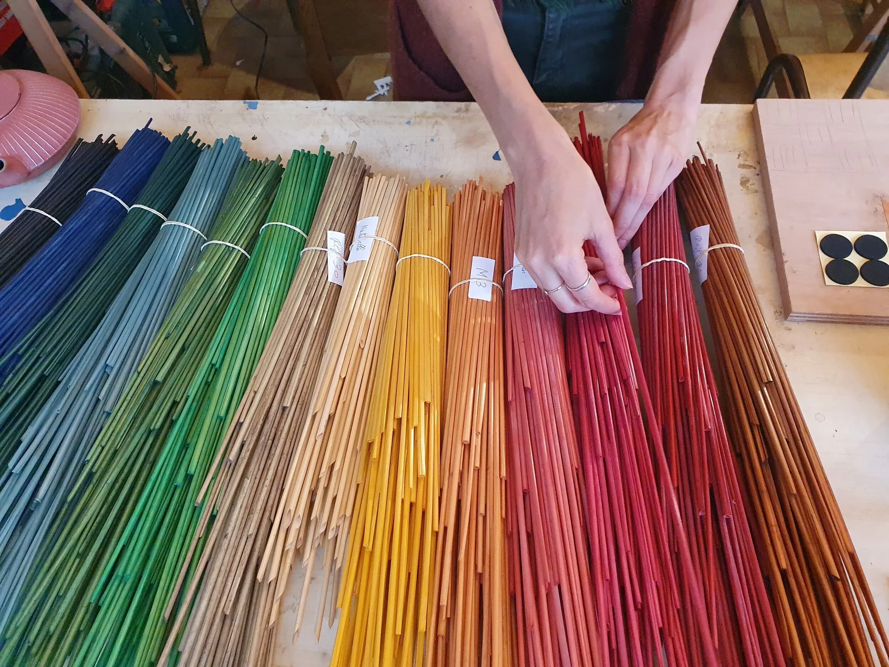 Initiez-vous à la marqueterie de paille - Image n°2 - Wecandoo