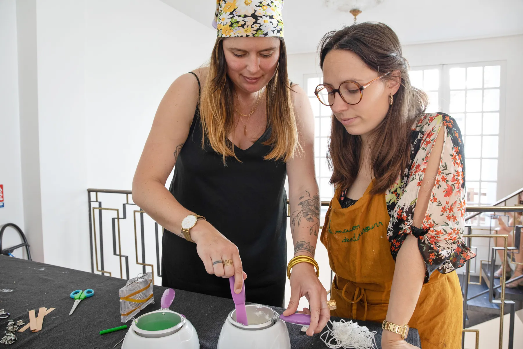 Fabriquez votre bougie fleurie et parfumée à Grenade - Image n°4 - Wecandoo