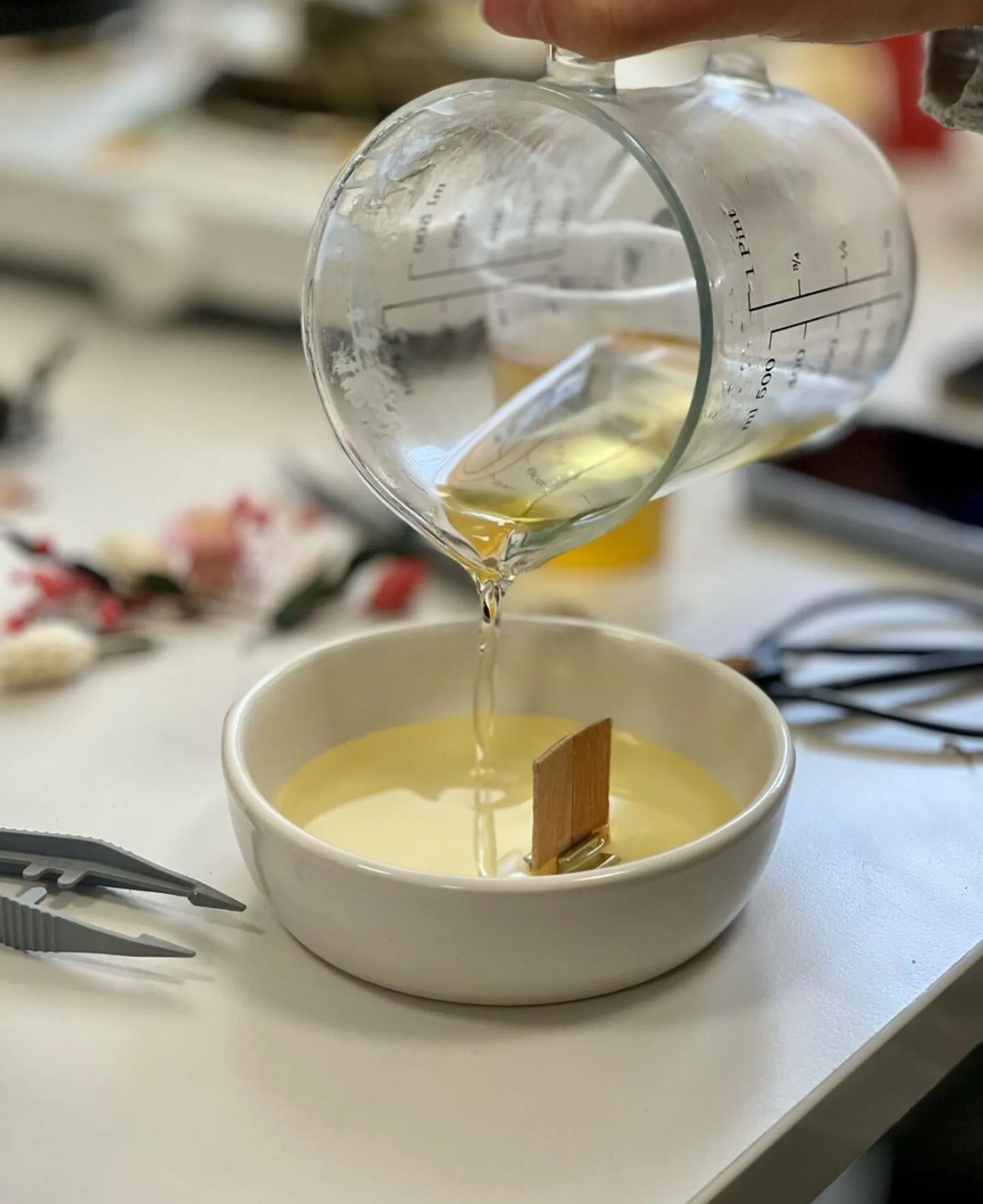 Fabriquez votre bougie végétale avec Mathilde - Image n°1 - Wecandoo