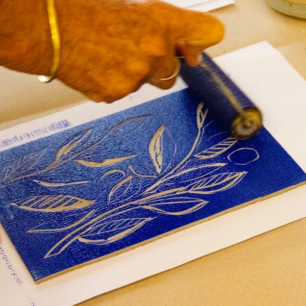 Initiez-vous à la linogravure avec Eva - Afbeelding nr. 1 - Wecandoo