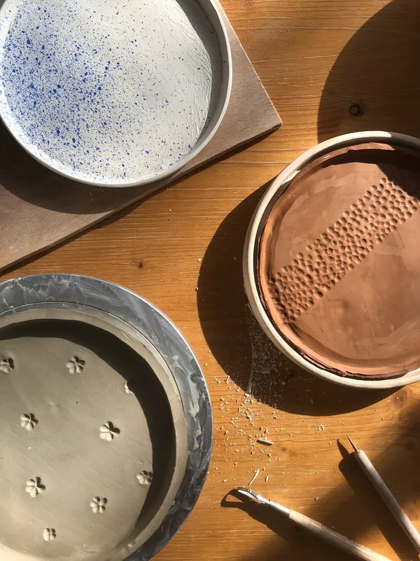Modelez vos assiettes en grès ou porcelaine - Image n°4 - Wecandoo