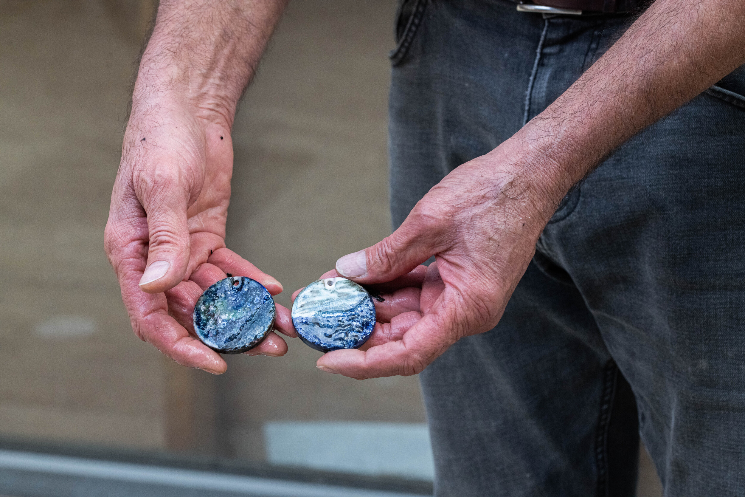 Wecandoo - Discover the art of Raku and create your own pendant - Image n°4