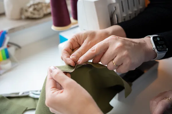 Vivez une journée dans la peau d'une styliste modéliste - Image n°2 - Wecandoo