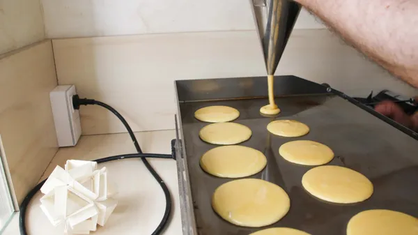 Emerveillez votre équipe et réalisez vos dorayakis autour d'un cocktail - Image n°2 - Wecandoo