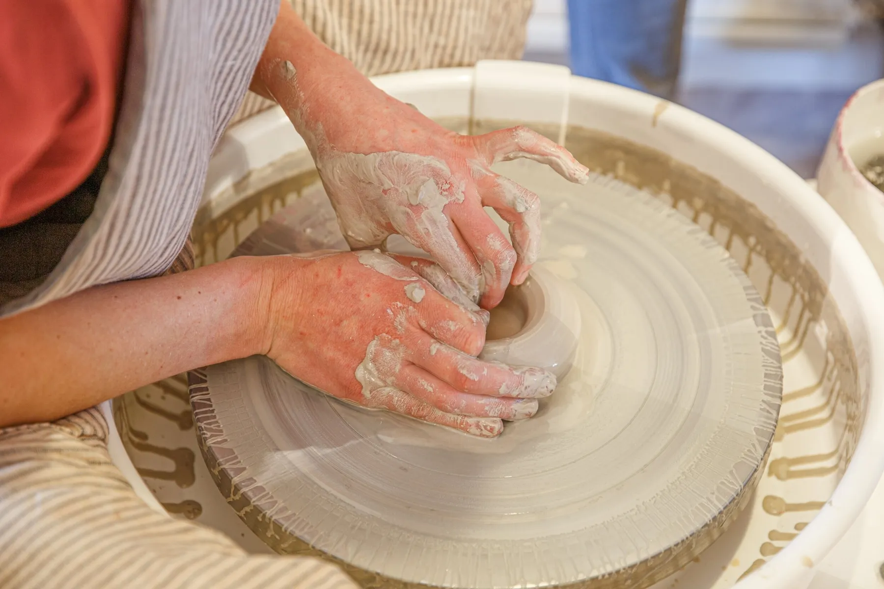 Initiez-vous au tour de potier - Image n°2 - Wecandoo