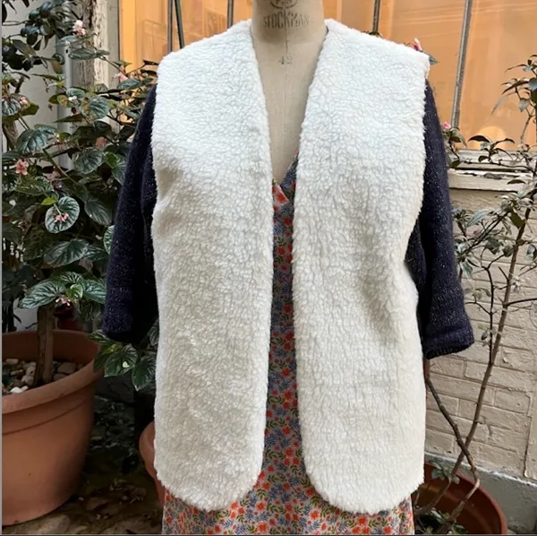 Cousez votre gilet de berger réversible avec Elsa - Image n°4 - Wecandoo